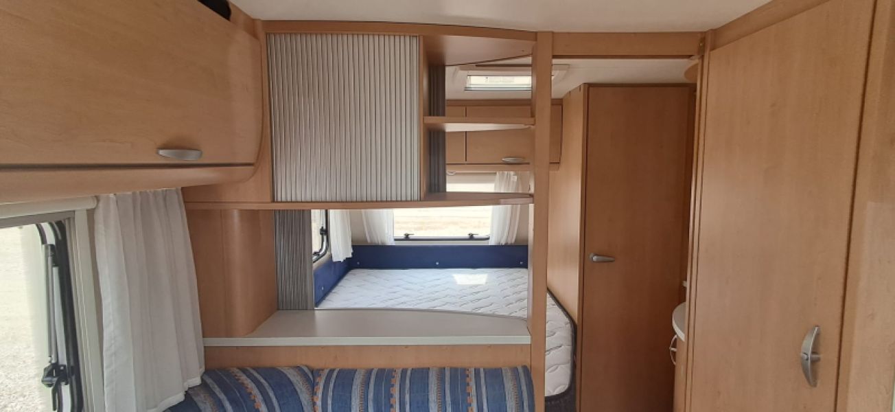 En venta Knaus SÜDWIND 500 FS Blanco 2007 Alicante foto 35