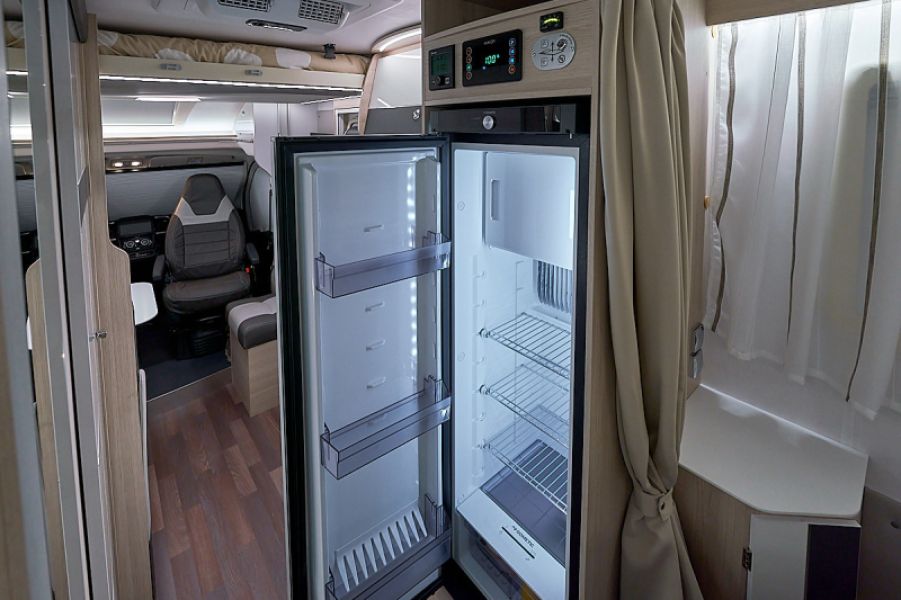 En venta Ilusion XMK 695 Cama Isla  Blanco 2023 Barcelona foto 5