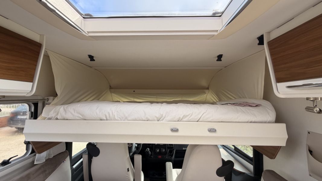 En venta Pilote G740 Blanco 2019 Navarra foto 3