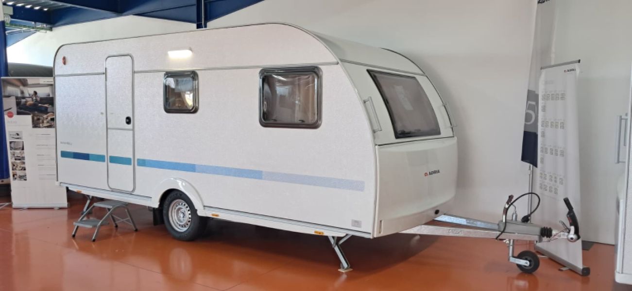 En venta Adria Adria Aviva 492 LU Blanco 2026 Barcelona foto 1