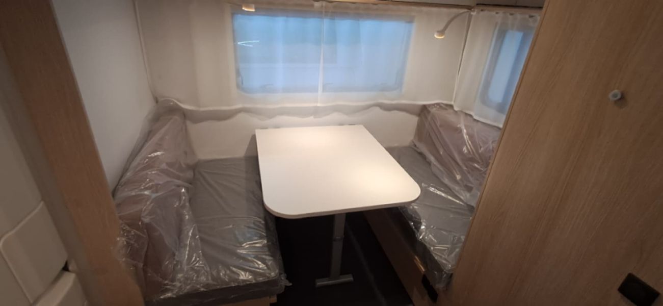 En venta Adria Adria Aviva 492 LU Blanco 2026 Barcelona foto 13