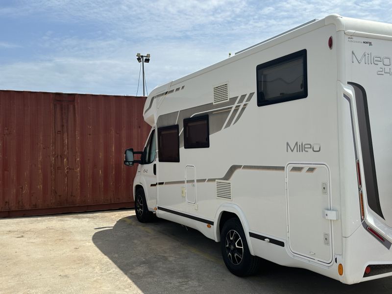 En venta Fiat Benimar Mileo 242 Blanco 2017 Málaga foto 1