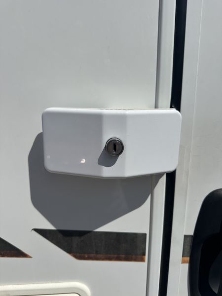En venta Fiat Benimar Mileo 242 Blanco 2017 Málaga foto 4