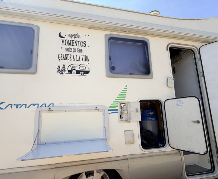 En venta Ford Rimor katamarano Blanco 2010 Madrid foto 5