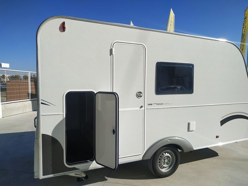 En venta Across safari 370 Blanco 2026 Toledo foto 3