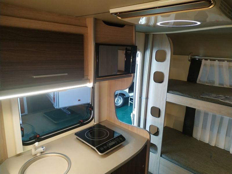 En venta Across safari 370 Blanco 2026 Toledo foto 7