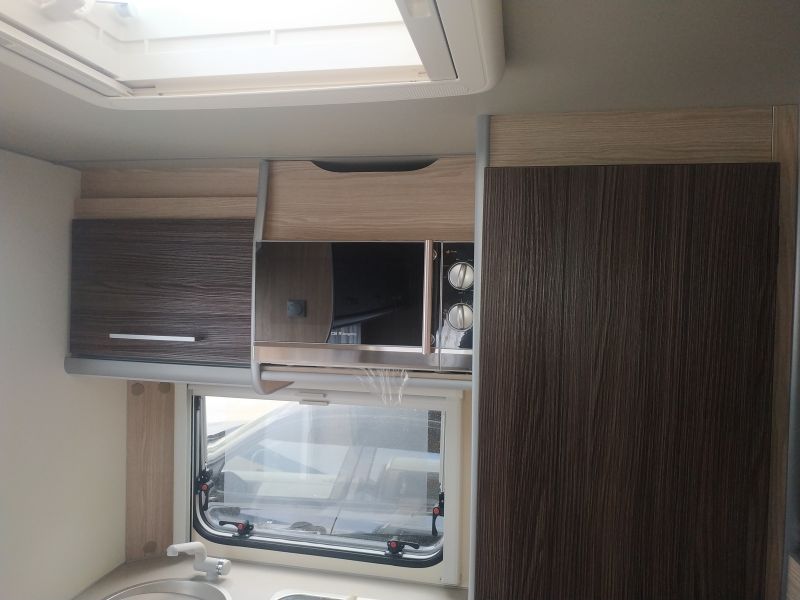 En venta Across 430 CDL Blanco 2026 Toledo foto 6