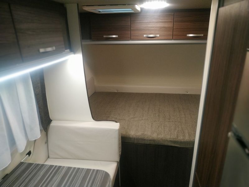 En venta Across PREMIUM 396 Blanco 2026 Toledo foto 9