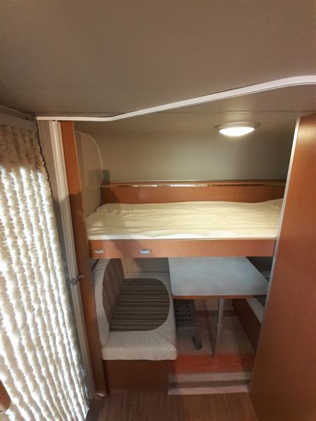 En venta Across SAFARI 370 Blanco 2026 Toledo foto 6