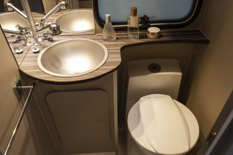 En venta Across Safari 331 DC Blanco 2026 Toledo foto 6