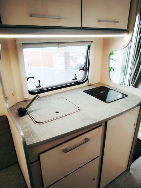 En venta Across 370  DL Blanco 2026 Toledo foto 8