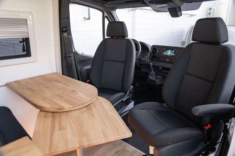 En venta Mercedes-Benz Sprinter Camper L3H2 Blanco 2024 Madrid foto 25