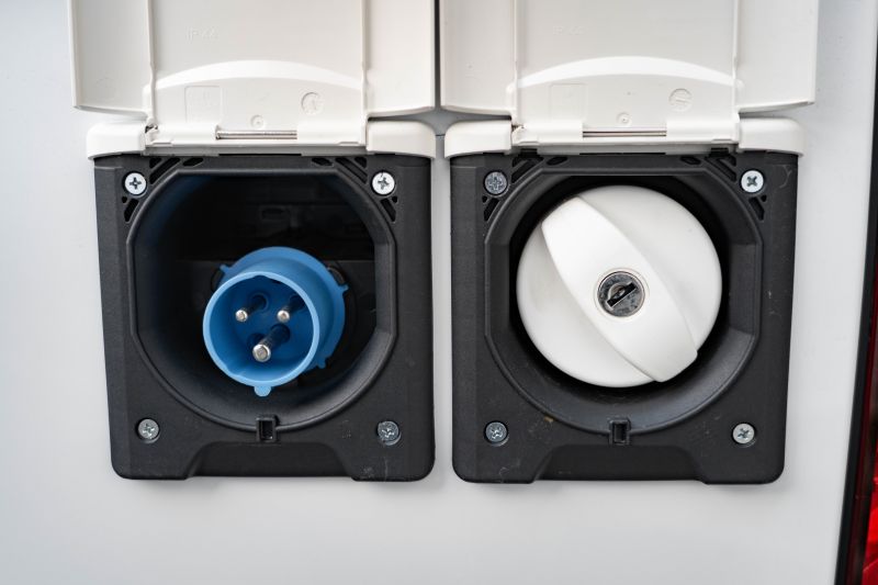 En venta Mercedes-Benz Sprinter Camper L3H2 Blanco 2024 Madrid foto 6