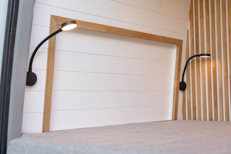 En venta Mercedes-Benz Sprinter Camper L3H2 Blanco 2024 Madrid foto 10