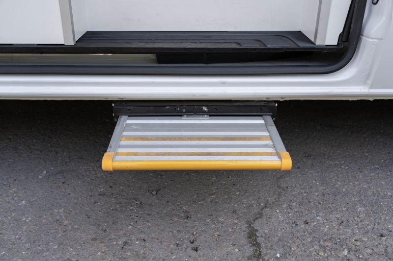 En venta Mercedes-Benz Sprinter Camper L3H2 Blanco 2024 Madrid foto 7