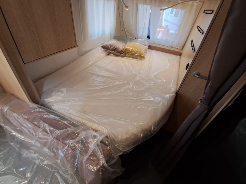 En venta Adria ADRIA AVIVA 472 PK  Blanco 2024 Barcelona foto 11