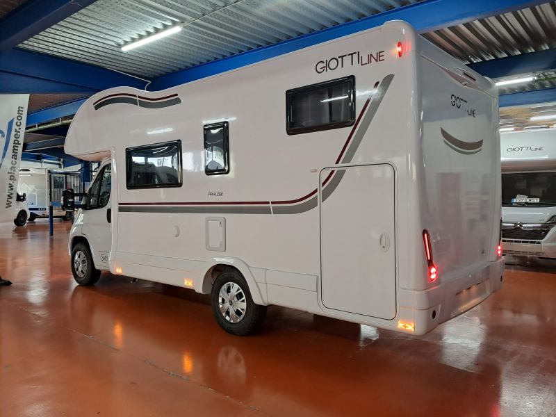 En venta Giotti LineGlobecar GIOTTILINE CITROËN JUMPER SIENA 440 PSA PLUS 140 PRIVILEGE Blanco 2026 Barcelona foto 4