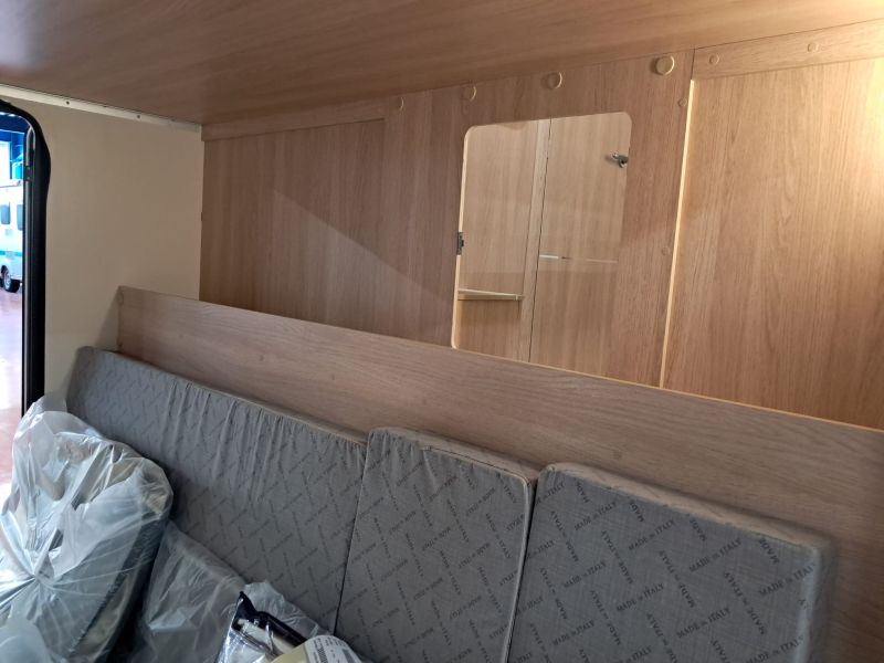 En venta Giotti LineGlobecar GIOTTILINE CITROËN JUMPER SIENA 440 PSA PLUS 140 PRIVILEGE Blanco 2026 Barcelona foto 6