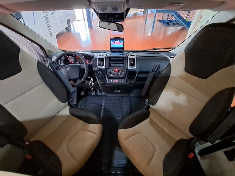 En venta Giotti LineGlobecar GIOTTILINE CITROËN JUMPER SIENA 440 PSA PLUS 140 PRIVILEGE Blanco 2026 Barcelona foto 9