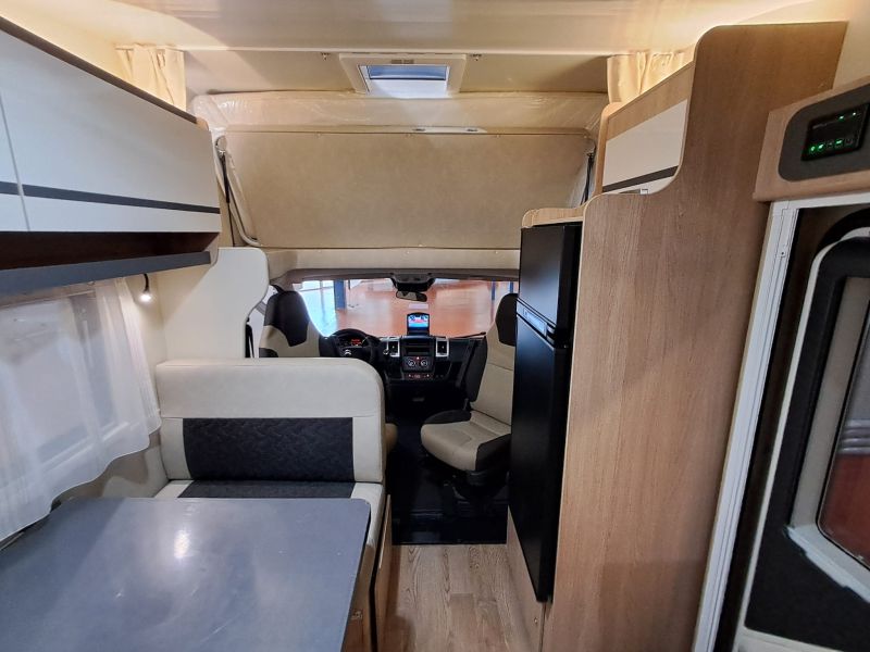 En venta Giotti LineGlobecar GIOTTILINE CITROËN JUMPER SIENA 440 PSA PLUS 140 PRIVILEGE Blanco 2026 Barcelona foto 15