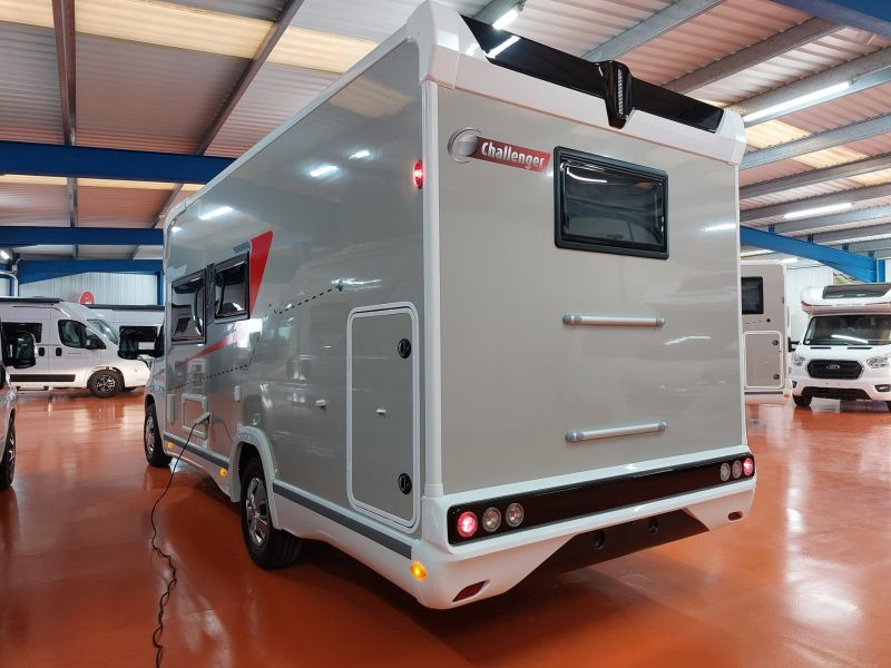 En venta Challenger CHALLENGER 384 PEUGEOT ETAPE EDITION 140  Gris 2024 Barcelona foto 5