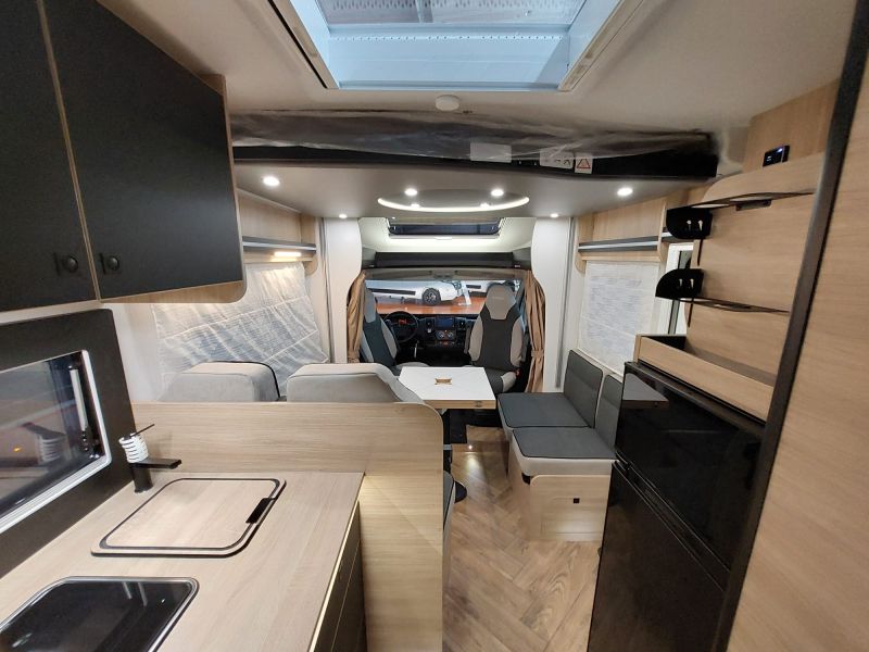 En venta Challenger CHALLENGER 384 PEUGEOT ETAPE EDITION 140  Gris 2024 Barcelona foto 20