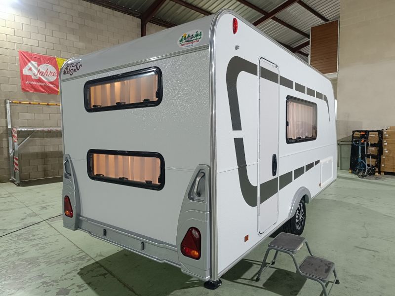 En venta Across 432 CDL  JOVEN Blanco 2026 Toledo foto 2