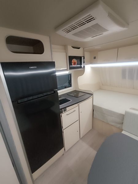 En venta Across 432 CDL  JOVEN Blanco 2026 Toledo foto 8