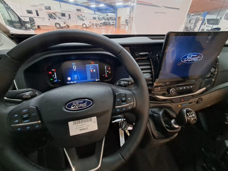 En venta Challenger Challenger Ford 380 Break Edition  Blanco 2026 Barcelona foto 6