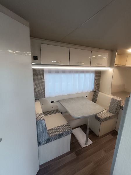 En venta Across PREMIUM 430 CDL Nueva Blanco 2026 Toledo foto 5